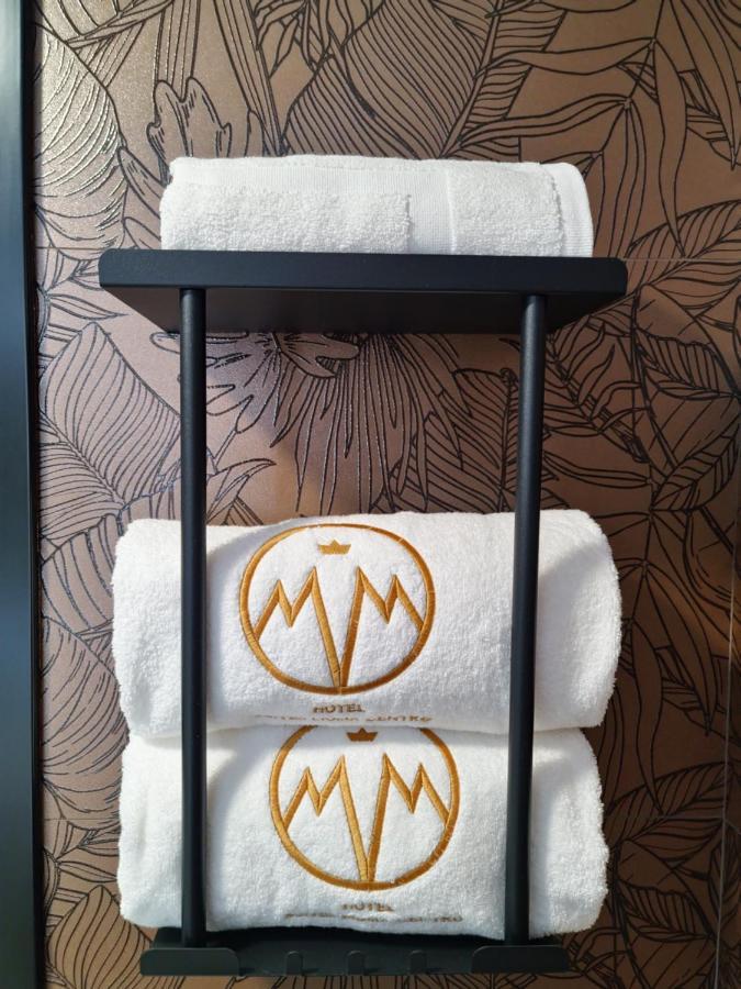 Hotel Suites Moma Centro Villanueva de la Serena Kültér fotó